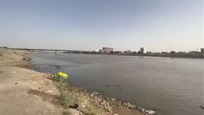 انتحار مريض نفسي بمياه مصرف 