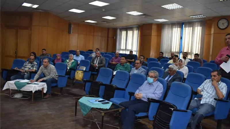 محافظ المنيا : تيسيرات جديدة لتقنين وضع اليد على اراضى الدولة الصحراوية