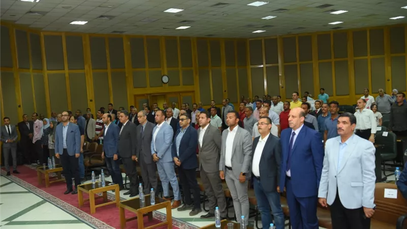 جامعة أسيوط تشهد حفل تكريم القيادات و العاملين المثاليين