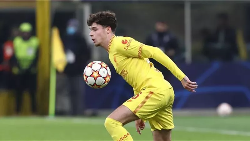 لاعب ليفربول الشاب الى نوتنجهام مقابل 15 مليون جنيه إسترلينى