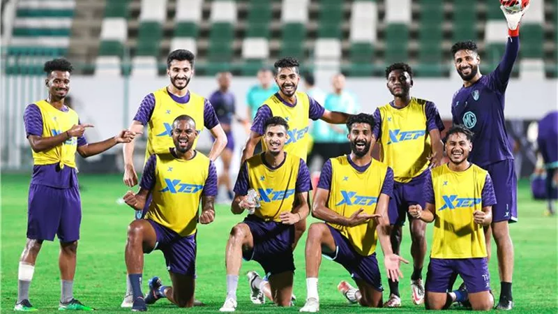 الدورى السعودى .. تشكيل الأهلى أمام الرائد