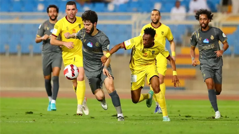 بالفيديو .. النصر يضمن المركز الثالث بالدوري السعودي بعد الفوز على الحزم