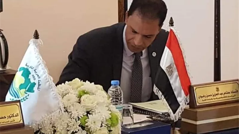 هشام رضوان رئيسا للنقابة العامة للتعليم والبحث العلمي