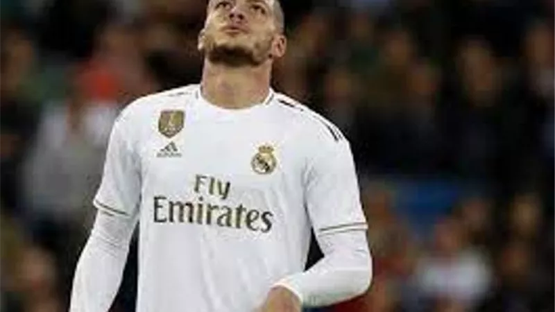 ريال مدريد يحدد شرطا لرحيل مهاجمه
