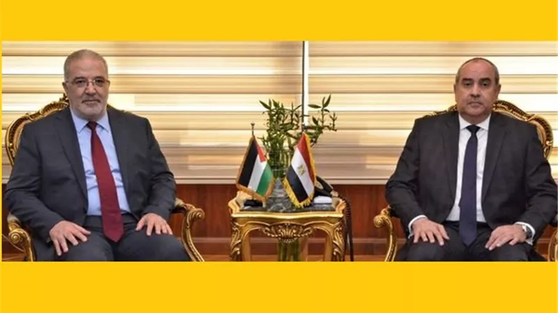 وزيرا الطيران المصرى و النقل الفلسطيني يبحثان سبل التعاون فى مجال النقل الجوى