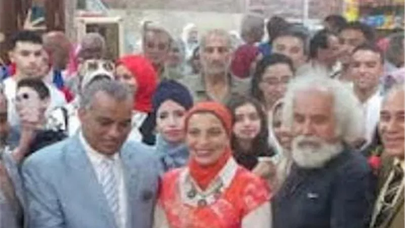 إقامة معرض أرت هاوس للفن التشكيلى بثقافة الانقوشى