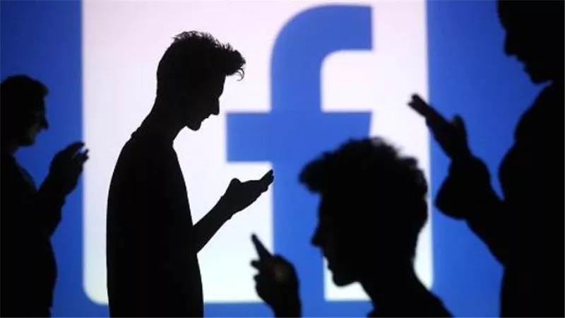 3 حيل ممتعة قد لا تعرفها على فيسبوك