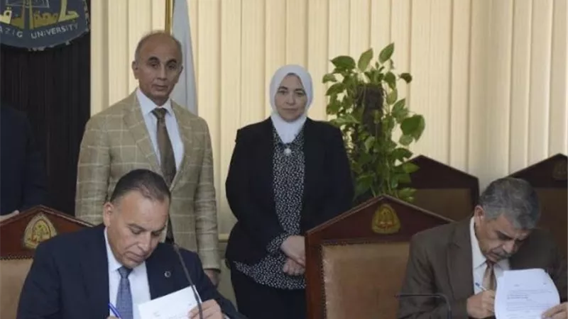 بروتوكول تعاون بين جامعة الزقازيق وهيئة محو الأمية بالشرقية