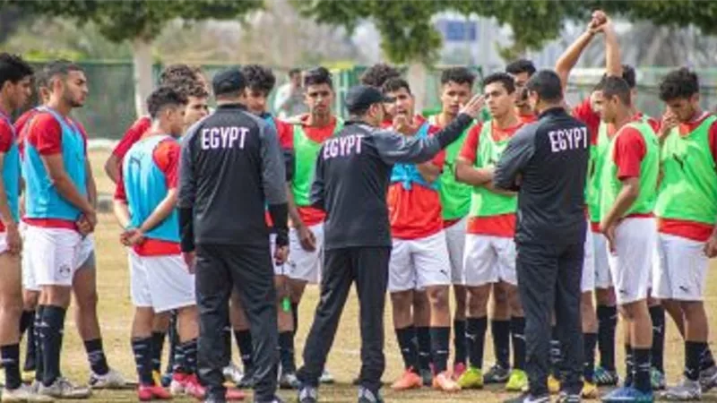 منتخب الشباب مع عمان والصومال في كأس العرب
