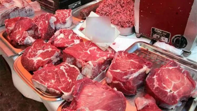 استعدادًا لعيد الأضحى.. «تجارية القليوبية» تطرح لحوم بلدي بـ120 جنيهًا