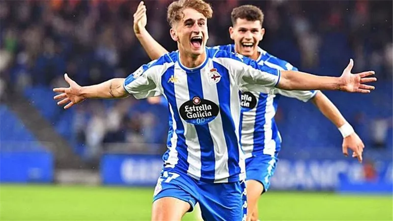 ريال مدريد يتعاقد رسميا مع موهبة شابة