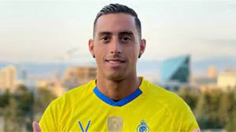 قرار حاسم من النصر السعودى بشأن مدافعه