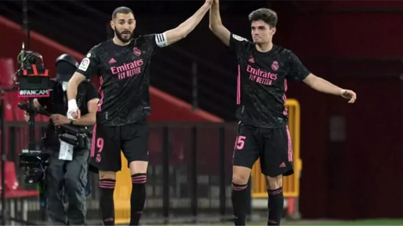 لاعب ريال مدريد يطلب الرحيل