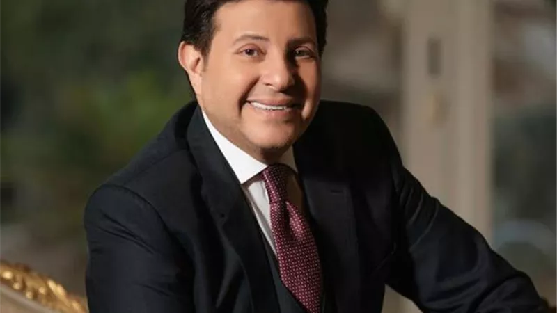 تعرف على رسالة هانى شاكر لـ محمد ثروت بعد الأزمة الصحية