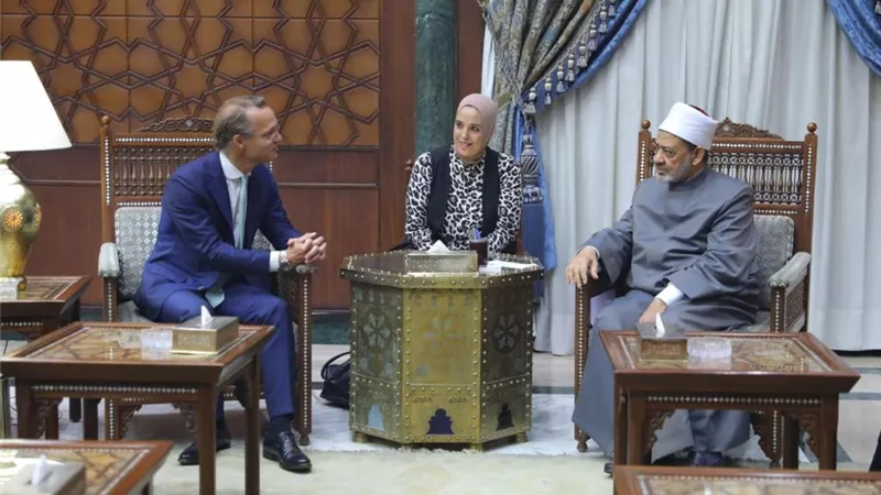 شيخ الأزهر يعلن إطلاق دعوة عالمية لمناقشة دور الأديان في قضية البيئة والمناخ