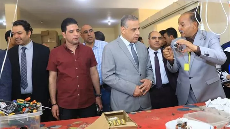 محافظ سوهاج يتفقد المنطقة الصناعية بالمدينة الجديدة..صور