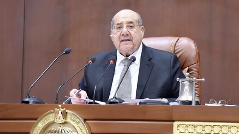 رئيس الشيوخ يحيل عددًا من الاقتراحات للحكومة