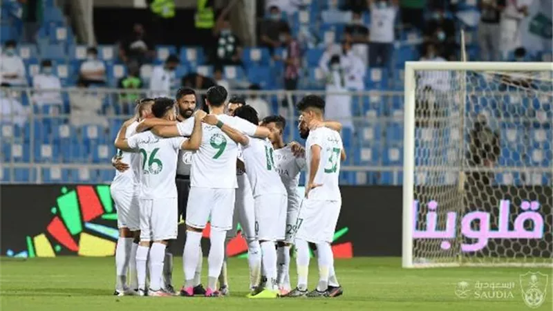 يحتاج الفوز من اجل البقاء .. تشكيل الأهلى أمام الشباب بالدورى السعودى