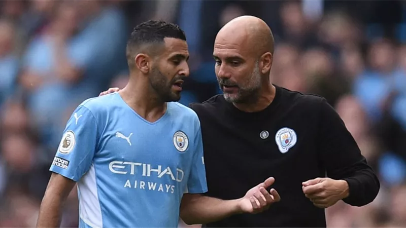 موقف جوارديولا من التجديد لرياض محرز