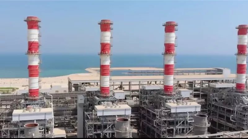 وفد اوغندى يتفقد مشروعات الكهرباء للتعرف على الخبرة المصرية