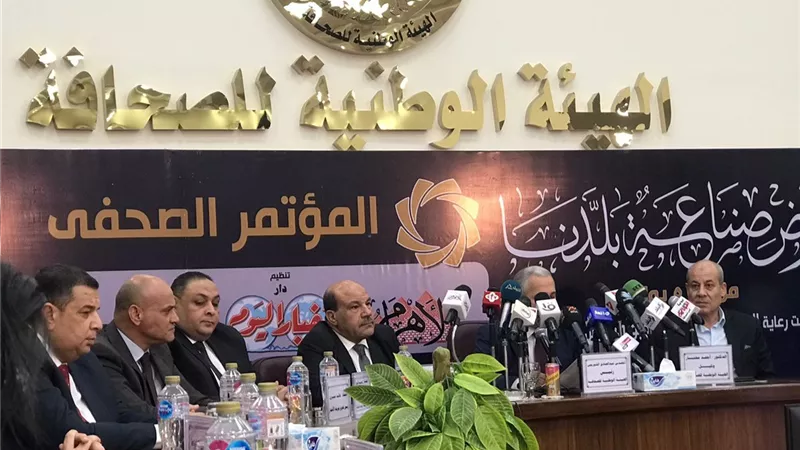 الشوربجي: معرض صناعة بلدنا يتزامن مع احتفالات ثورة ٣٠ يونية