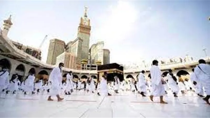 السعودية: وصول نحو 300 ألف حاجٍ إلى المدينة المنورة