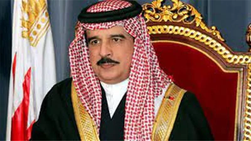 العاهل البحريني يعزي الملك عبدالله الثاني في ضحايا حادث انفجار صهريج الغاز في العقبة