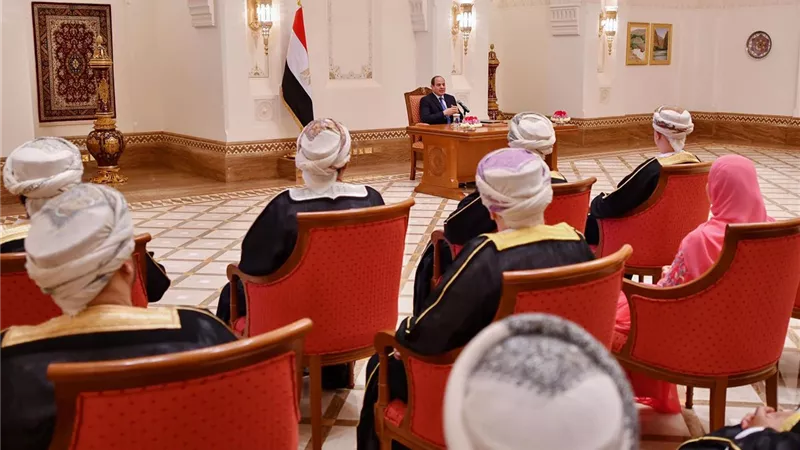 سلطنة عُمان ومصر توقّعان عددا من مذكرات التفاهم والاتفاقيات