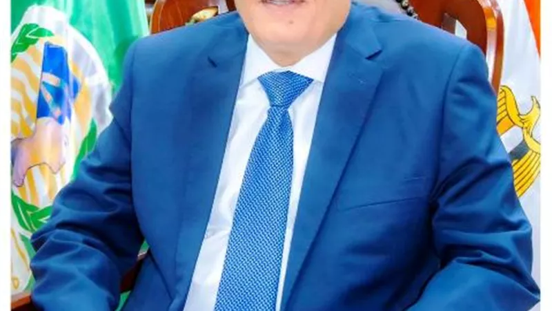 محافظ المنيا يهنئ الرئيس السيسى بذكرى ثورة 30 يونيو