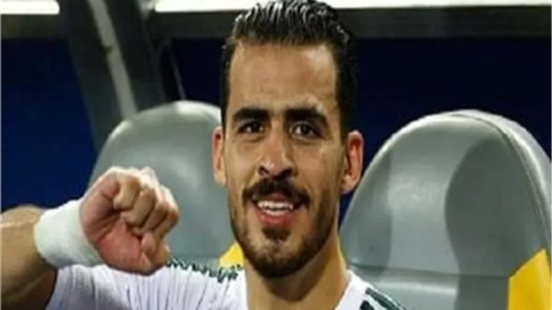 المصري في ورطة بسبب عمرو موسي وإيزي إيميكا