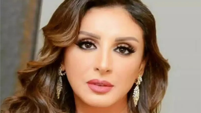 أنغام تطالب هاني شاكر بالتراجع عن الاستقالة