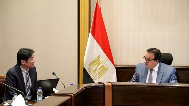 عبدالغفار يبحث استراتيجية تحسين جودة خدمات الأشعة التشخيصية والتداخلية والمناظير