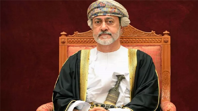سلطان عمان يعزي العاهل الأردني في ضحايا حادث ميناء العقبة