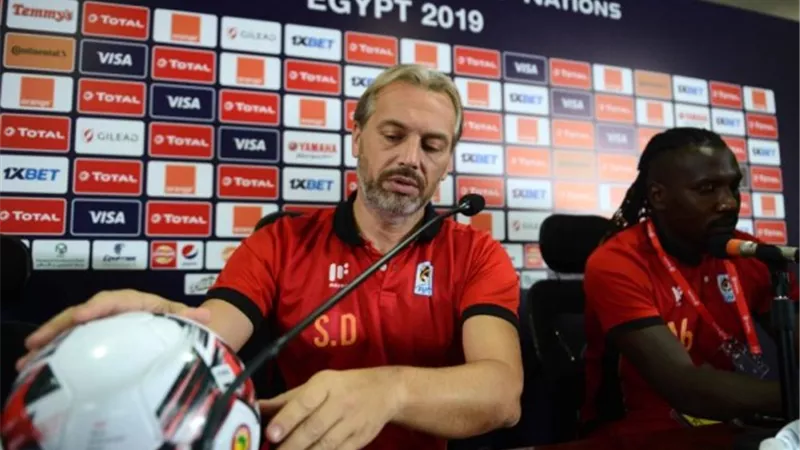 مفاجأة .. ديسابر يقترب من قيادة المنتخب الأولمبى بمساعدة شوقى