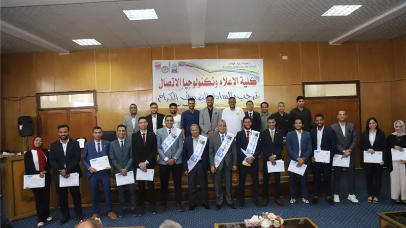محافظ الجيزة يهنئ الرئيس السيسي بذكرى ثورة 30 يونيو