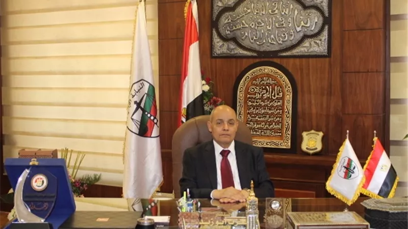 رئيس النيابة الإدارية يهنئ الرئيس السيسيى بذكرى ثورة ٣٠ يونيو