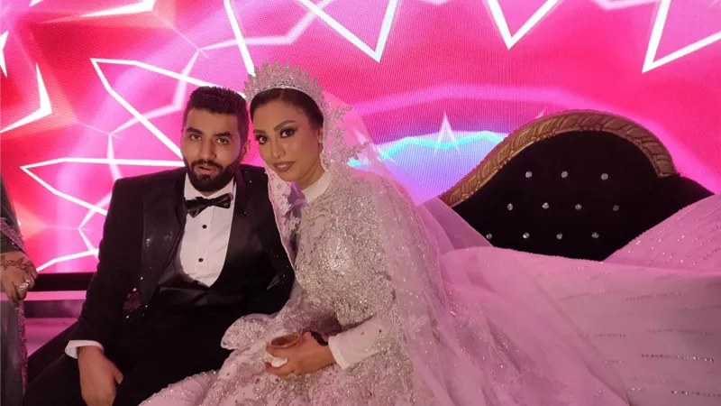 ألف مبروك للعروسين