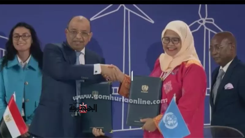 شعراوى يوقع اتفاقية تنظيم مصر للدورة 12 للمنتدى الحضرى العالمي ويتسلم علم استضافة القاهرة لفاعليات 2024
