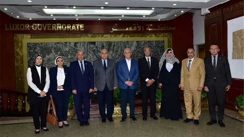نائب محافظ الأقصر شهد ختام دورة الدراسات الاستراتيجية