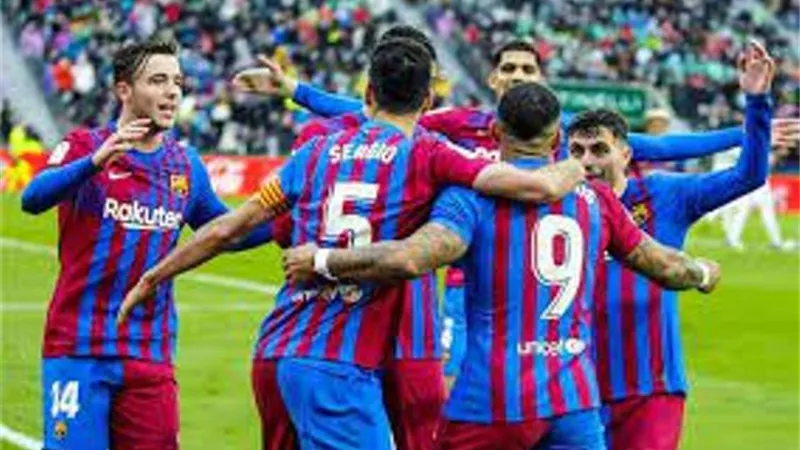 برشلونة يخصص 200 مليون يورو للصفقات
