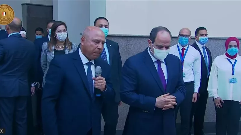 الوزير : تحويل وسائل النقل الجماعى بالقاهرة إلى وسائل خضراء صديقة للبيئة
