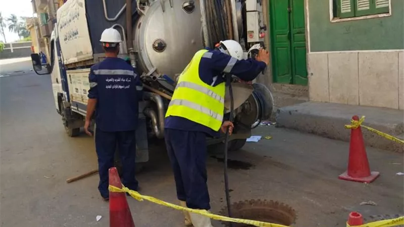 مياه أسيوط ترفع درجة الاستعداد لاستقبال عيد الأضحى .. ودرة يؤكد على جاهزية المعدات والكوادر البشرية