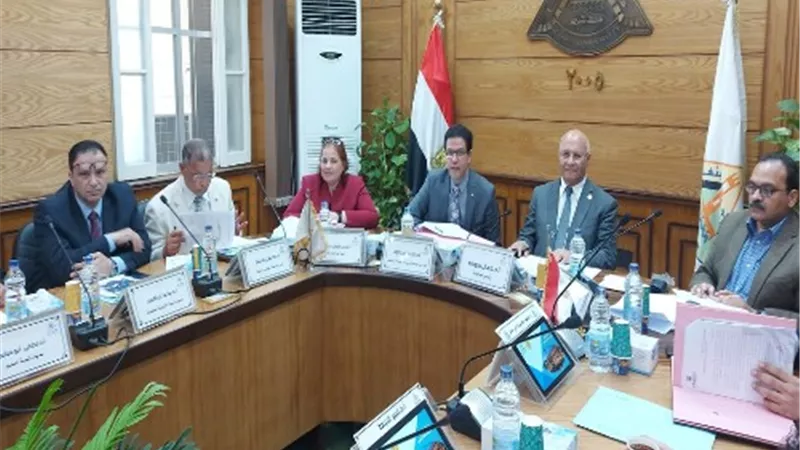 اعلان أسماء الفائزين بالجوائز التقديرية والتشجيعية والعلمية المختلفة بجامعة بنها