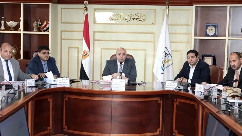 محافظ بني سويف يشدد على عمل المخابز طوال أيام العيد