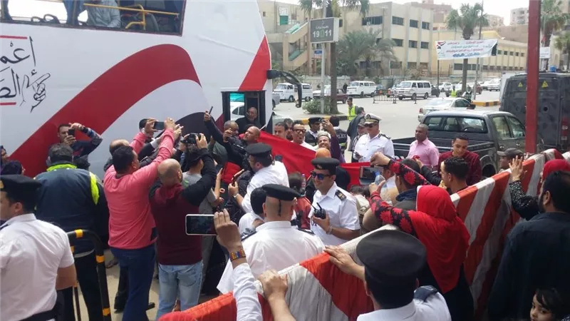 محمود الليثى يدلى بصوته على انغام بأغنيته الجديد امام لجنة الهرم .. الصور