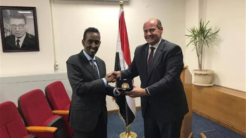 وزير الخارجية الصومالي يزور معهد الدراسات الدبلوماسية المصري
