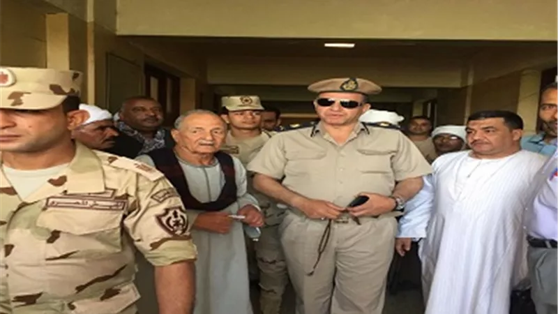 رئيس لجنة 