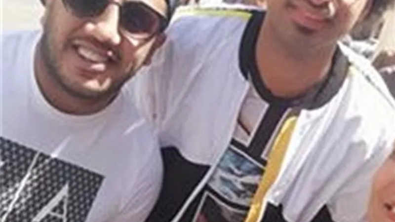 نجوم مسرح مصر يدليان على التعديلات الدستورية فى الشيخ زايد