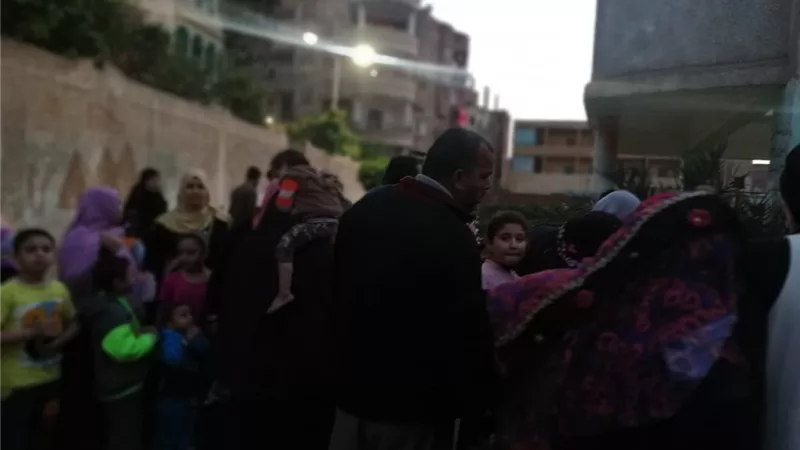 تزايد الاقبال فى اللحظات الآخيرة بمنوف