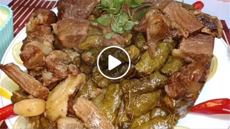 شاهد.. واستمتع ..واتعلم طريقة عمل طاجن ورق عنب باللحمة